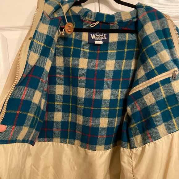 Vintage Woolrich Coat - Picture 3 of 13